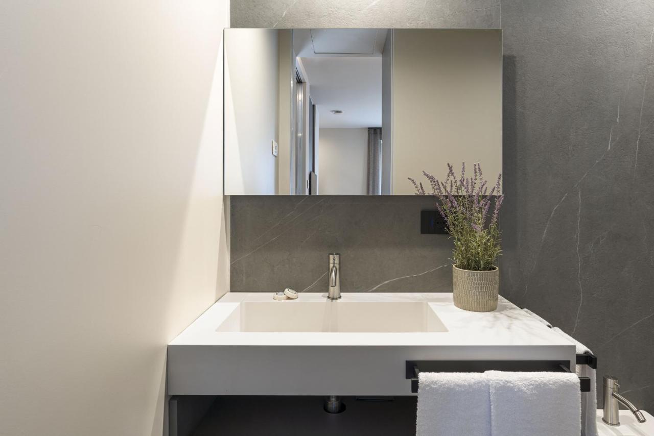 Aera Luxury Suites By Wonderful Italy Catania Bagian luar foto